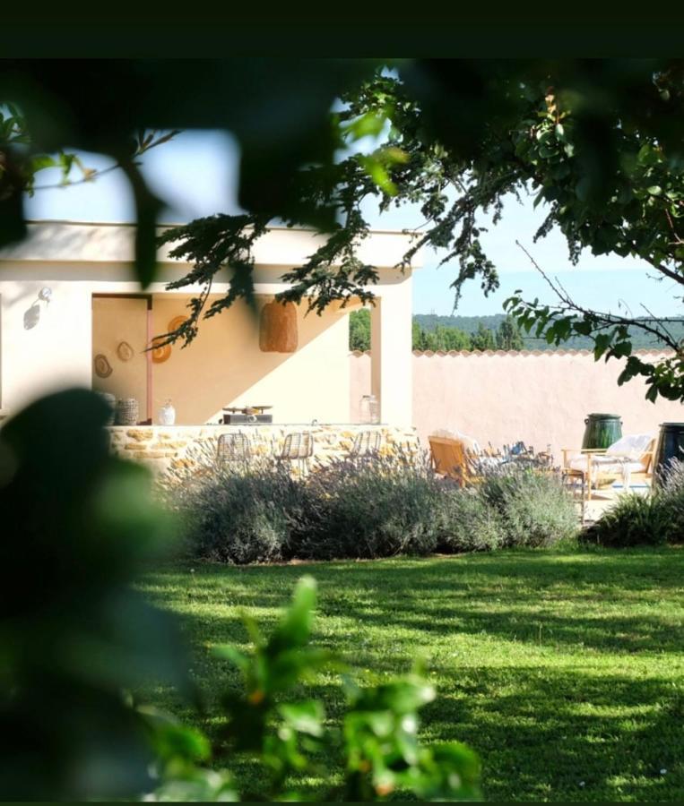 Le Mas Li Jasso Piolenc Exterior photo
